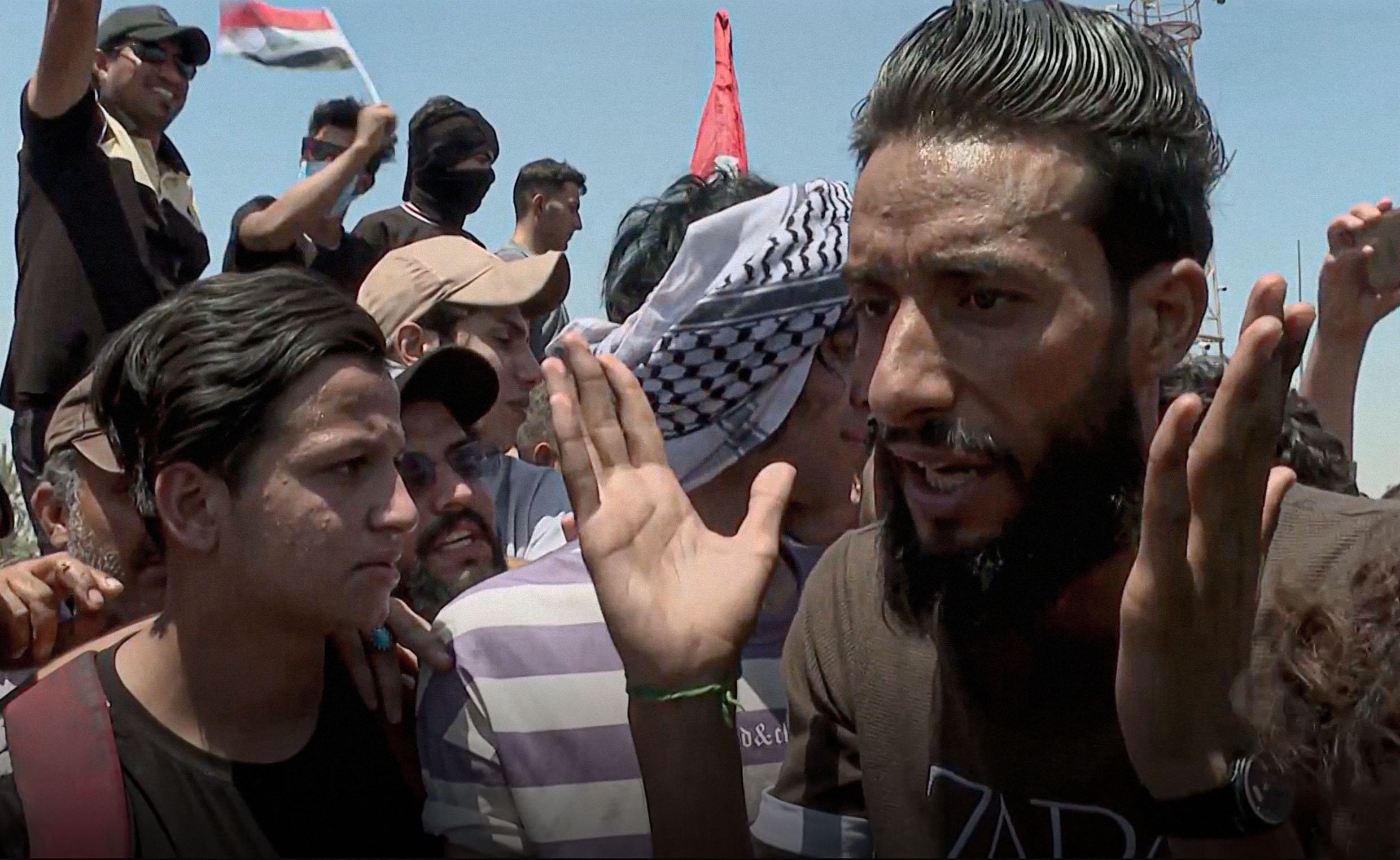 صورة الشعب العراقي يطالب كتلة "سائرون" بتحديد اتجاه مسيرهم