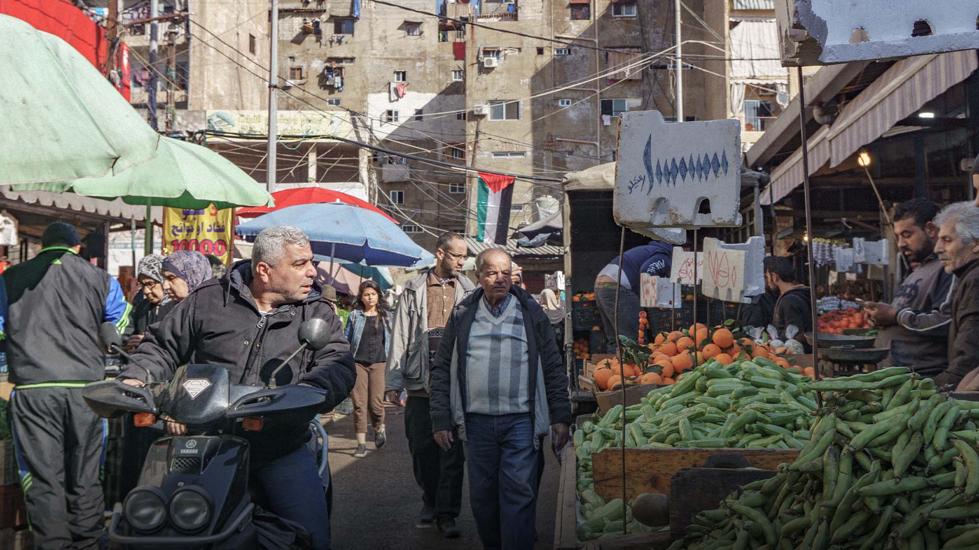 صورة لبنان يسمح للفلسطينيين بالعمل نظراً لصعوبة هجرتهم للخارج