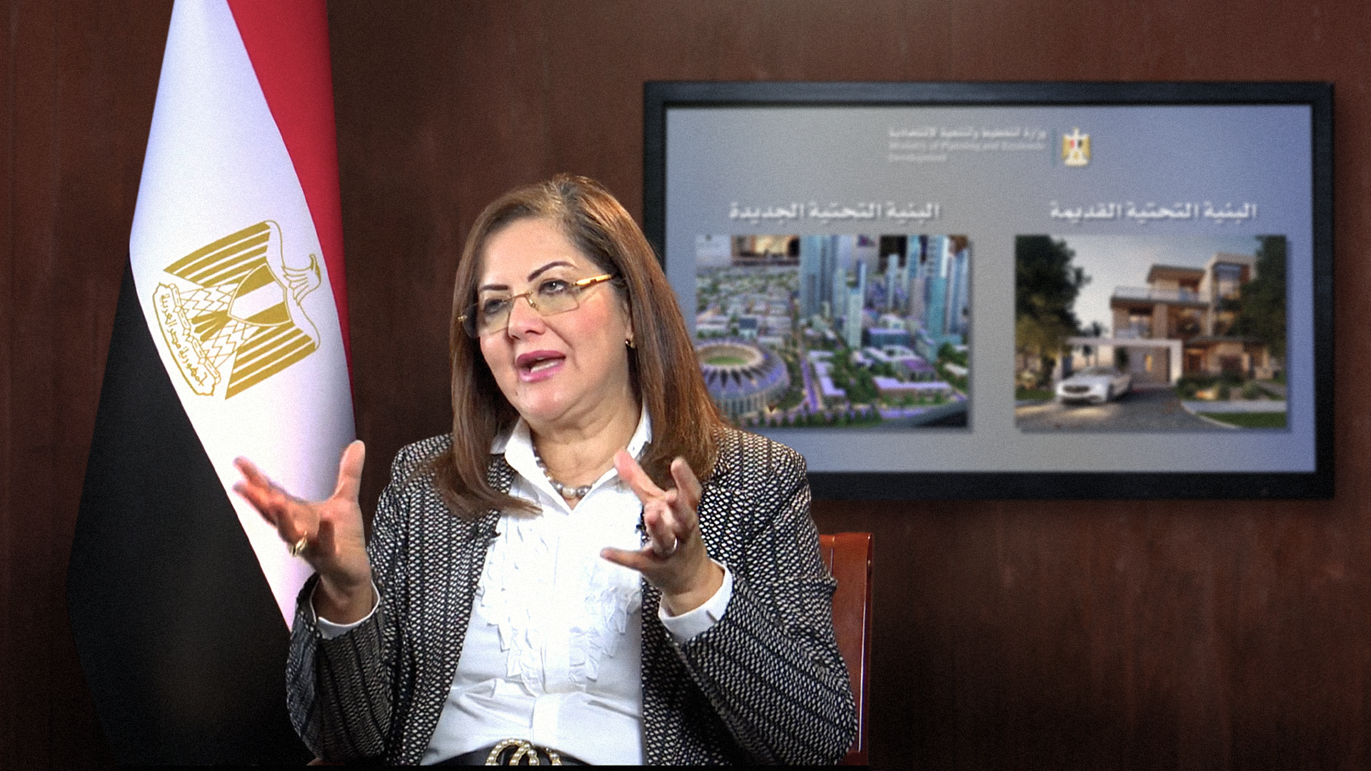 صورة مصر: إنفاق ٤٠٠ مليار دولار على تطوير البنية التحتية وتحسين الظروف المعيشية للأثرياء