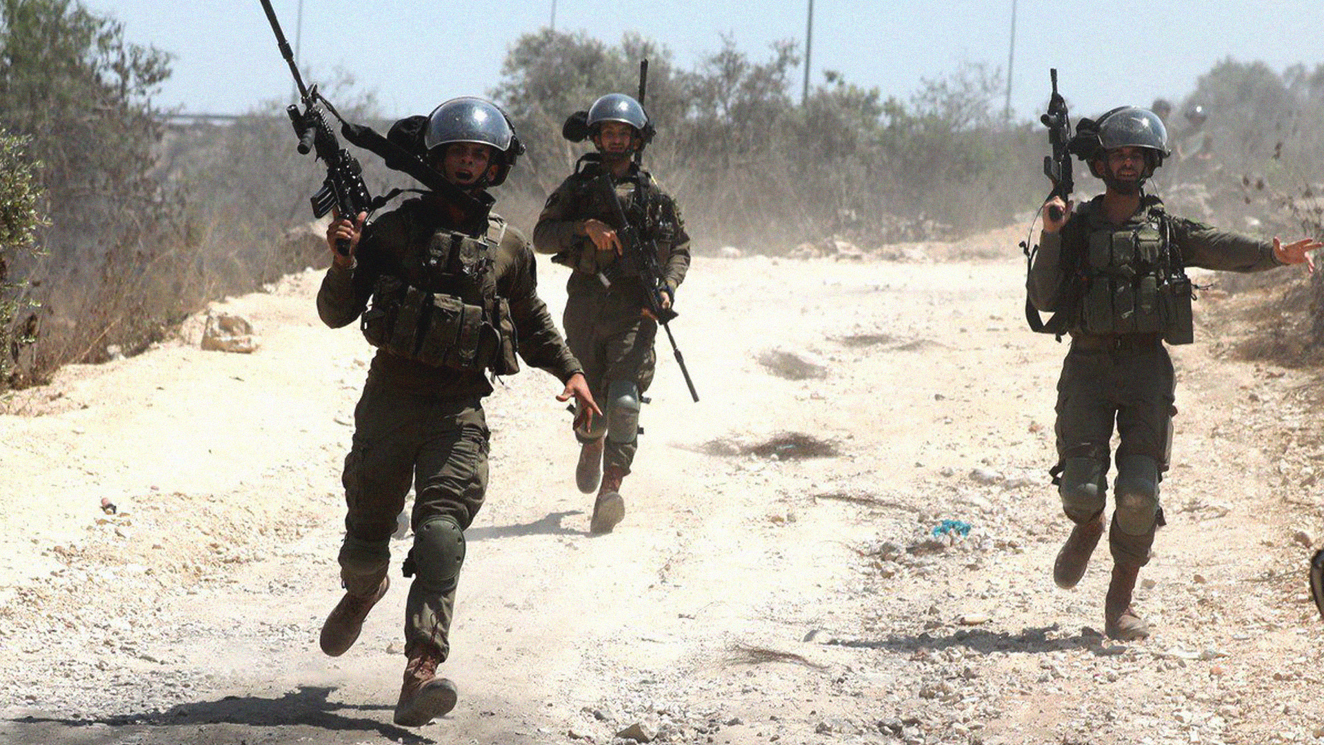 صورة الجيش الإسرائيلي يطالب مخيم شعفاط بفتح ممر إنساني لجنوده