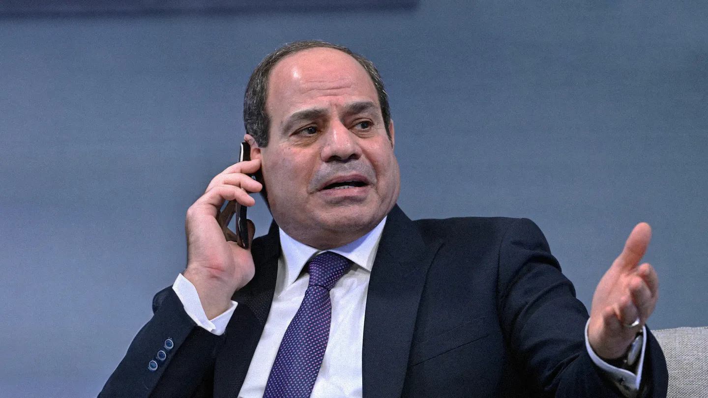 Sisi Invites U.S. Authorities to Inspect Senator Menendez's Right Pocket and Return his Fifty Dollars image