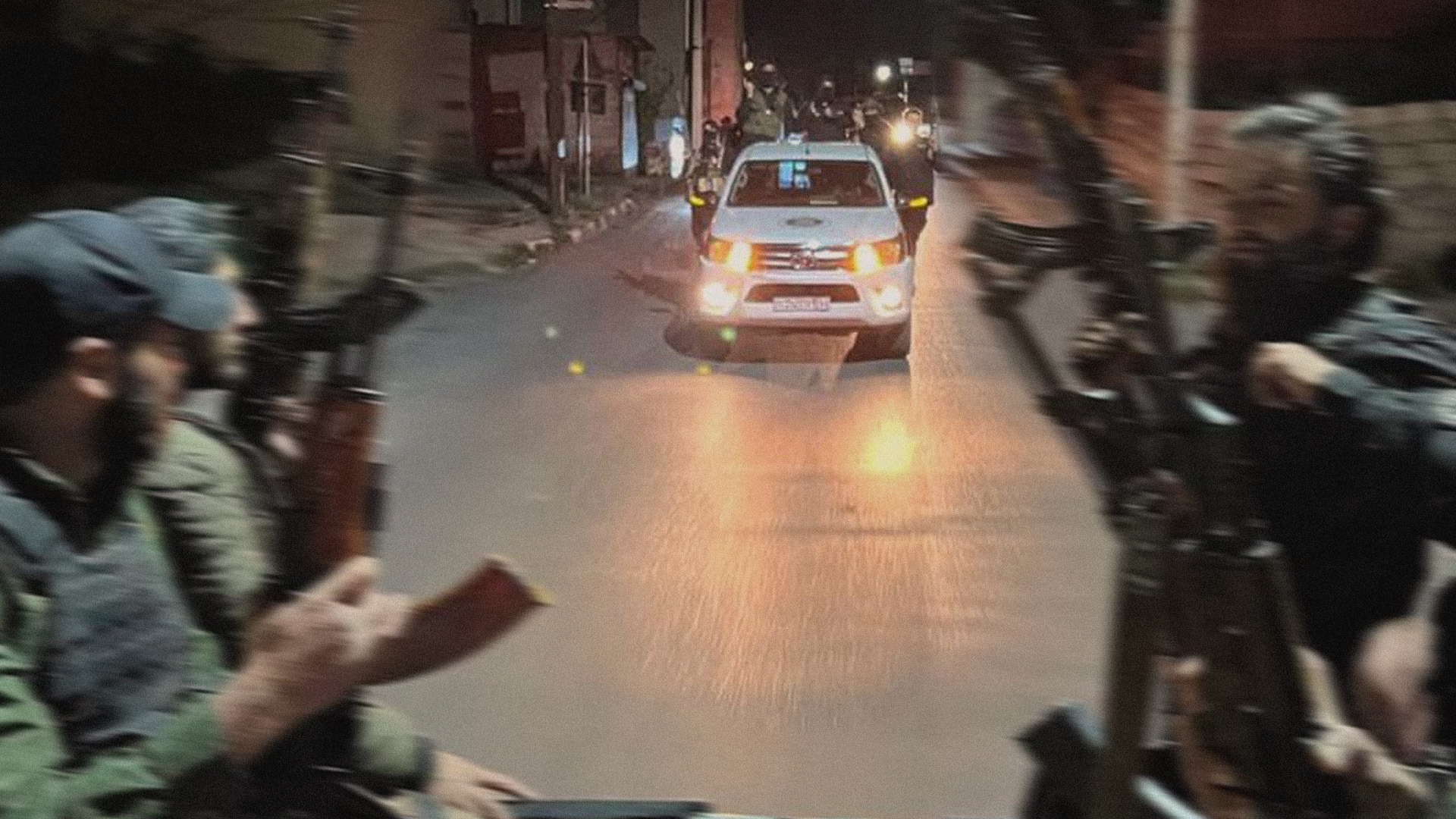 صورة تحقيقات الحدود: مئات آلاف السوريين السُنَّة يسبُّون يومياً الدين