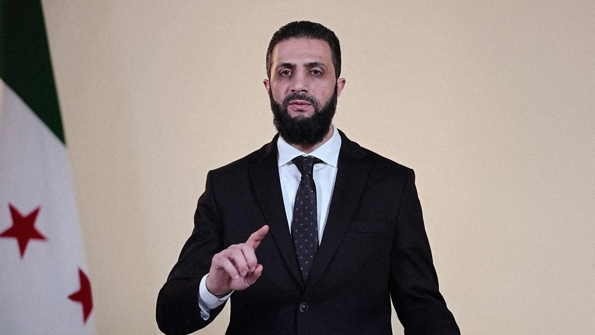 صورة الشرع يبدي استعداده لتوقيع اتفاقية كف بلاء مع إسرائيل