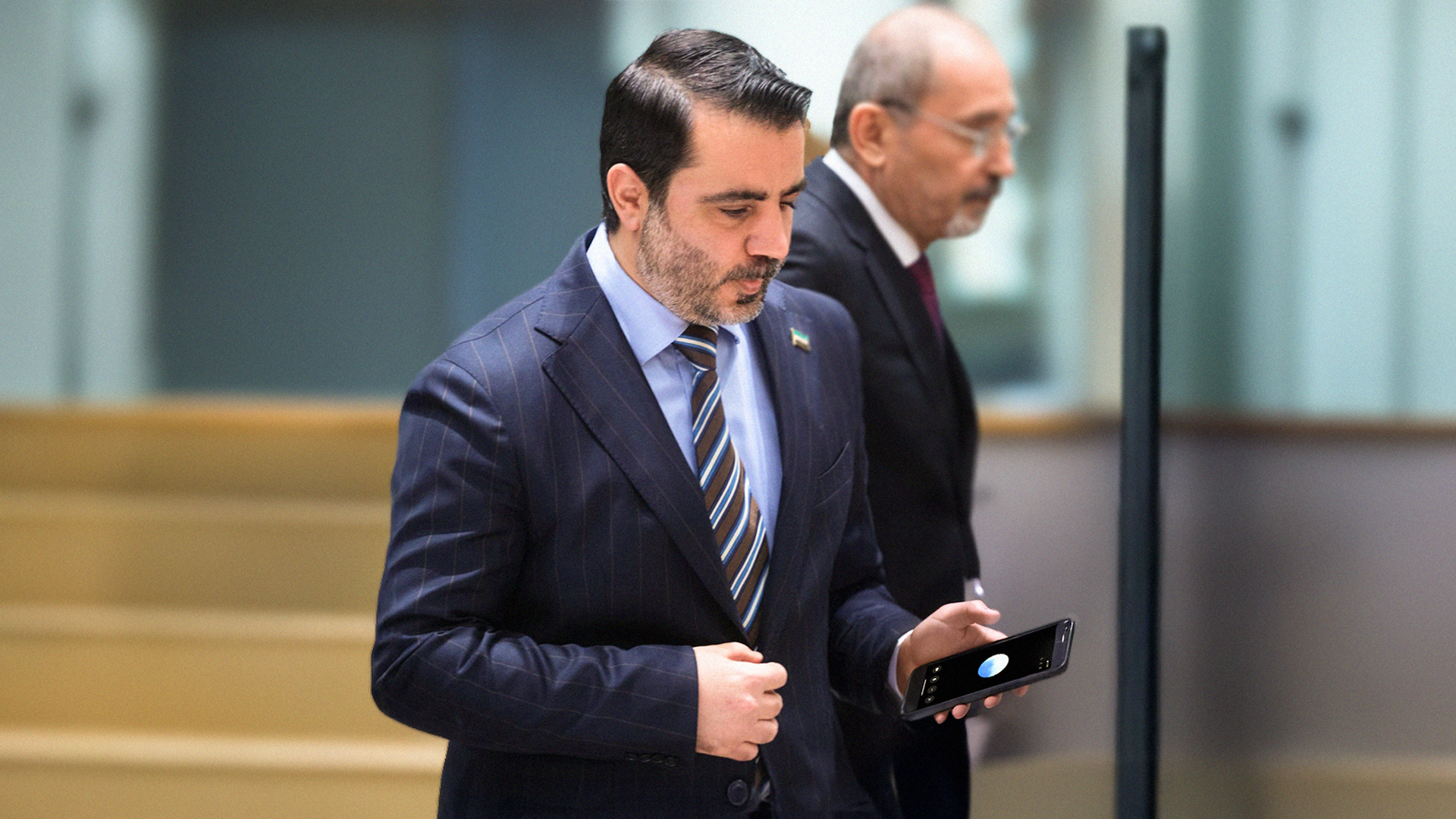 صورة الشيباني يطالب باشتراك تشات جي بي تي بلس للمساعدة على الترجمة وتفادي العلقة مع إسرائيل مجدداً
