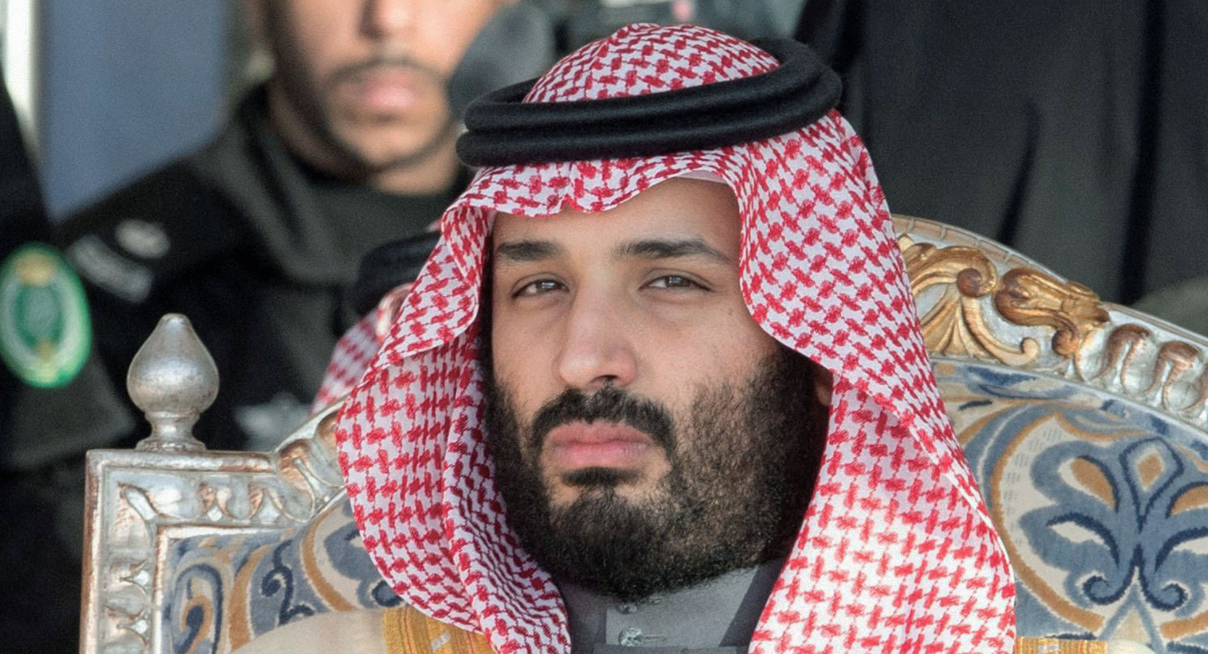 صورة ابن سلمان يُشجّع المستثمرين على فتح مقار إقليمية في السعودية وهم صَاغِرُون