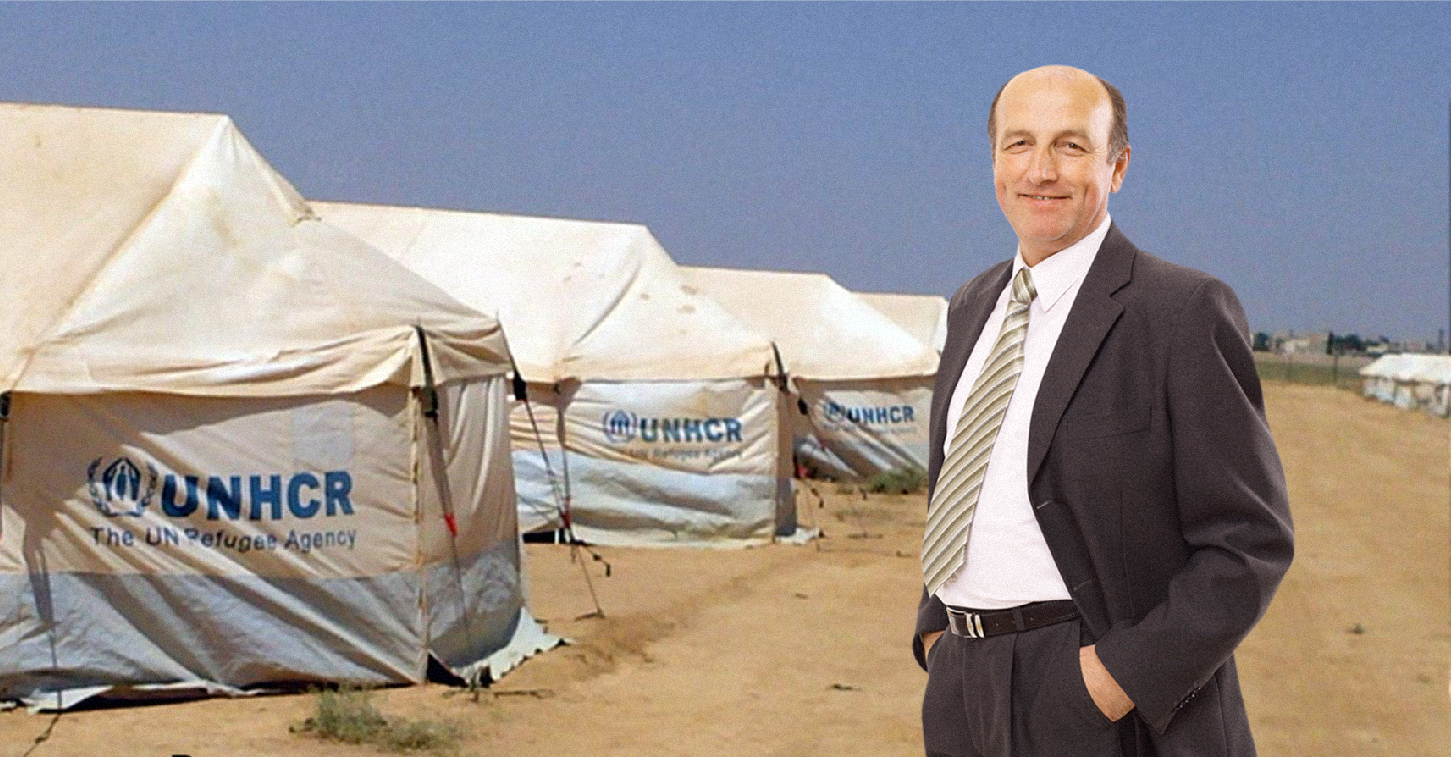 صورة مستثمرٌ عربي يفتتح مخيَّم لاجئين