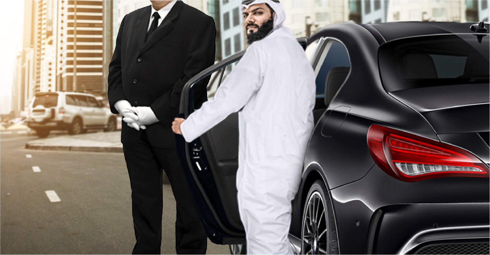 صورة داعية يركب سيارته المرسيدس الجديدة بالرجل اليمين تيمناً بالسنة النبوية