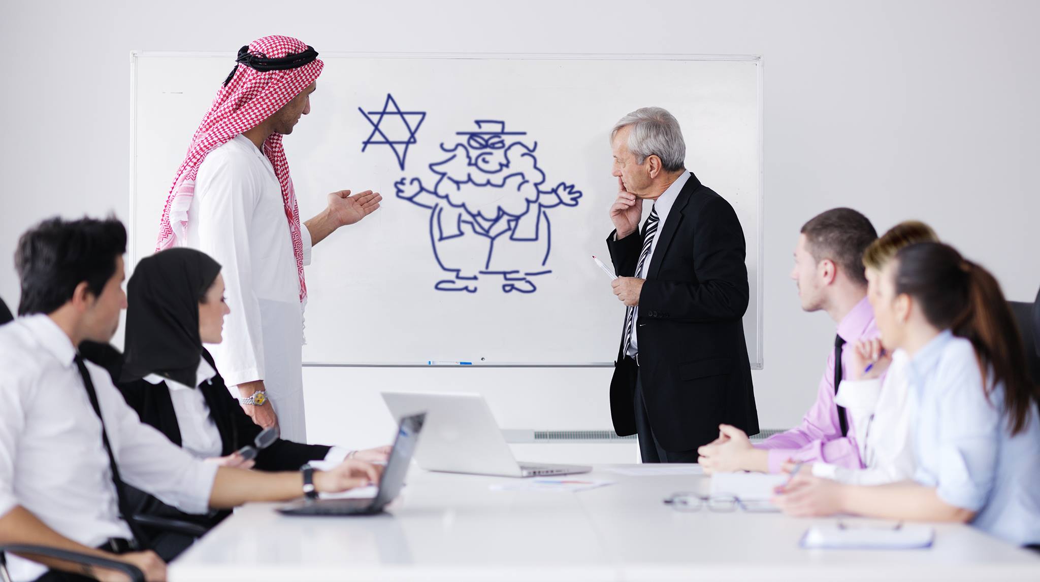 صورة دليل الحدود: كيف تلوم اليهود على كل تياسات العرب