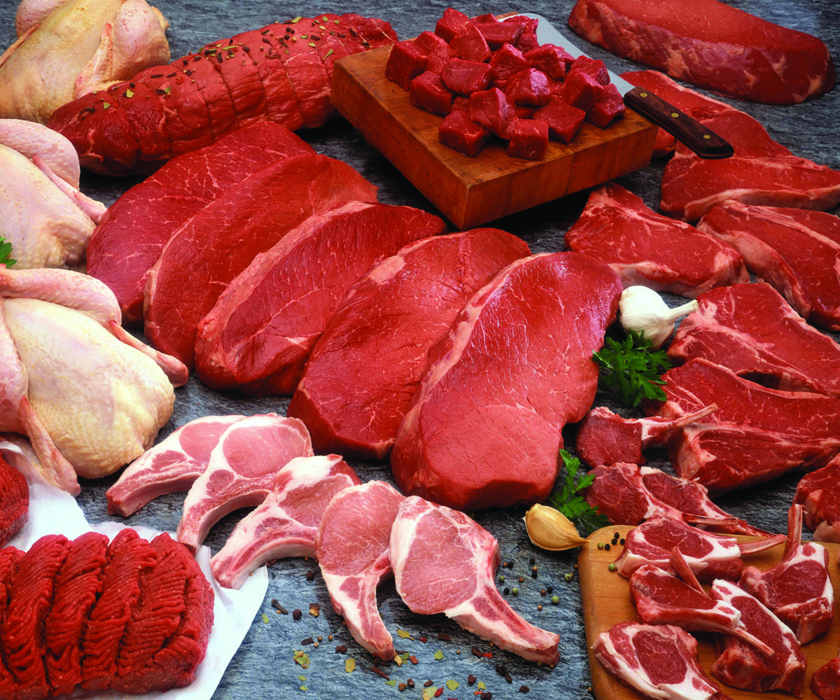 صورة ضبط كميّات من اللحم في شحنة عفن متوجّهة إلى البلاد