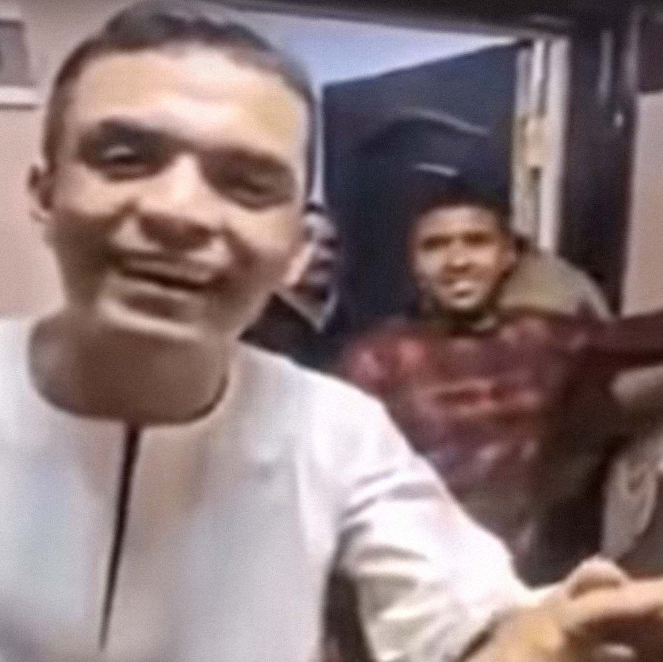 خالد شمشوني، ابن عم العريس